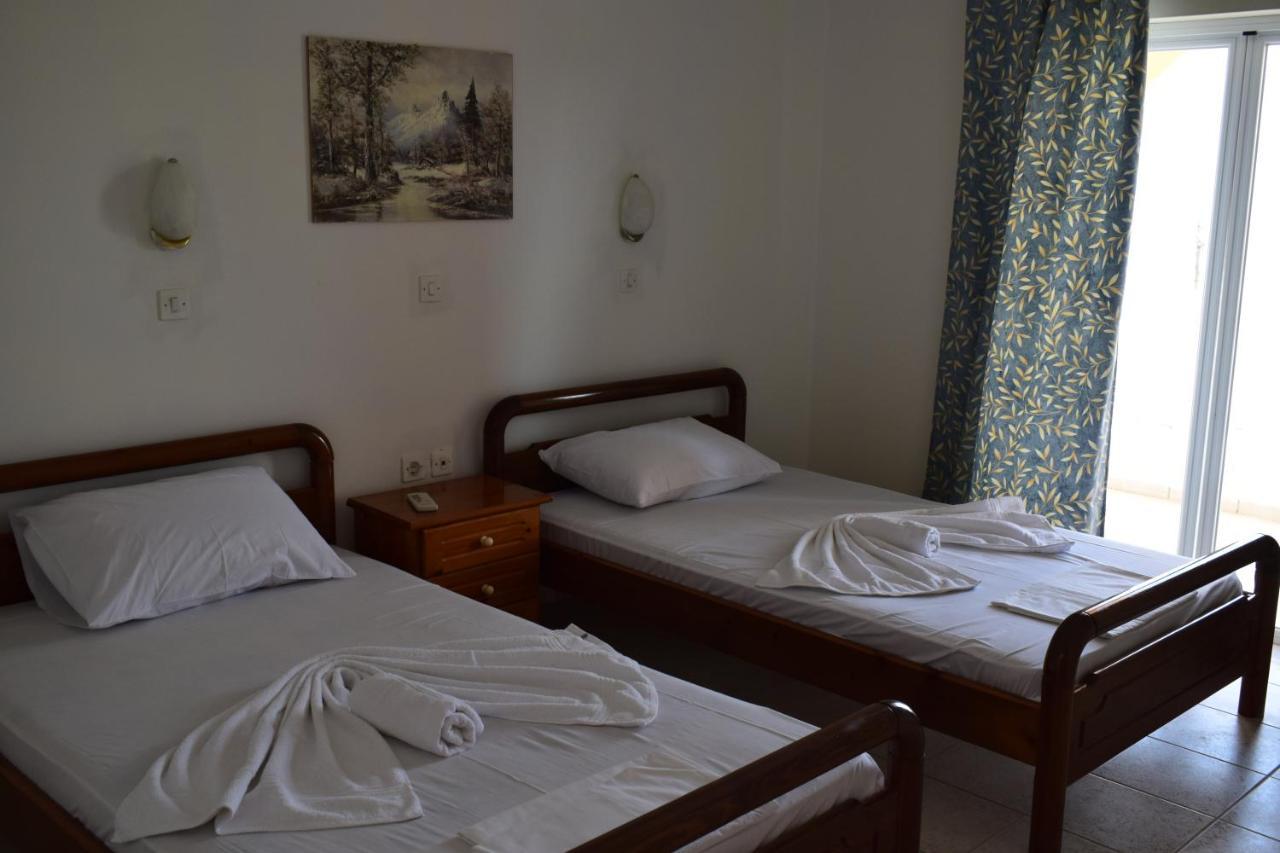 Red Sun Apartments أمودي المظهر الخارجي الصورة