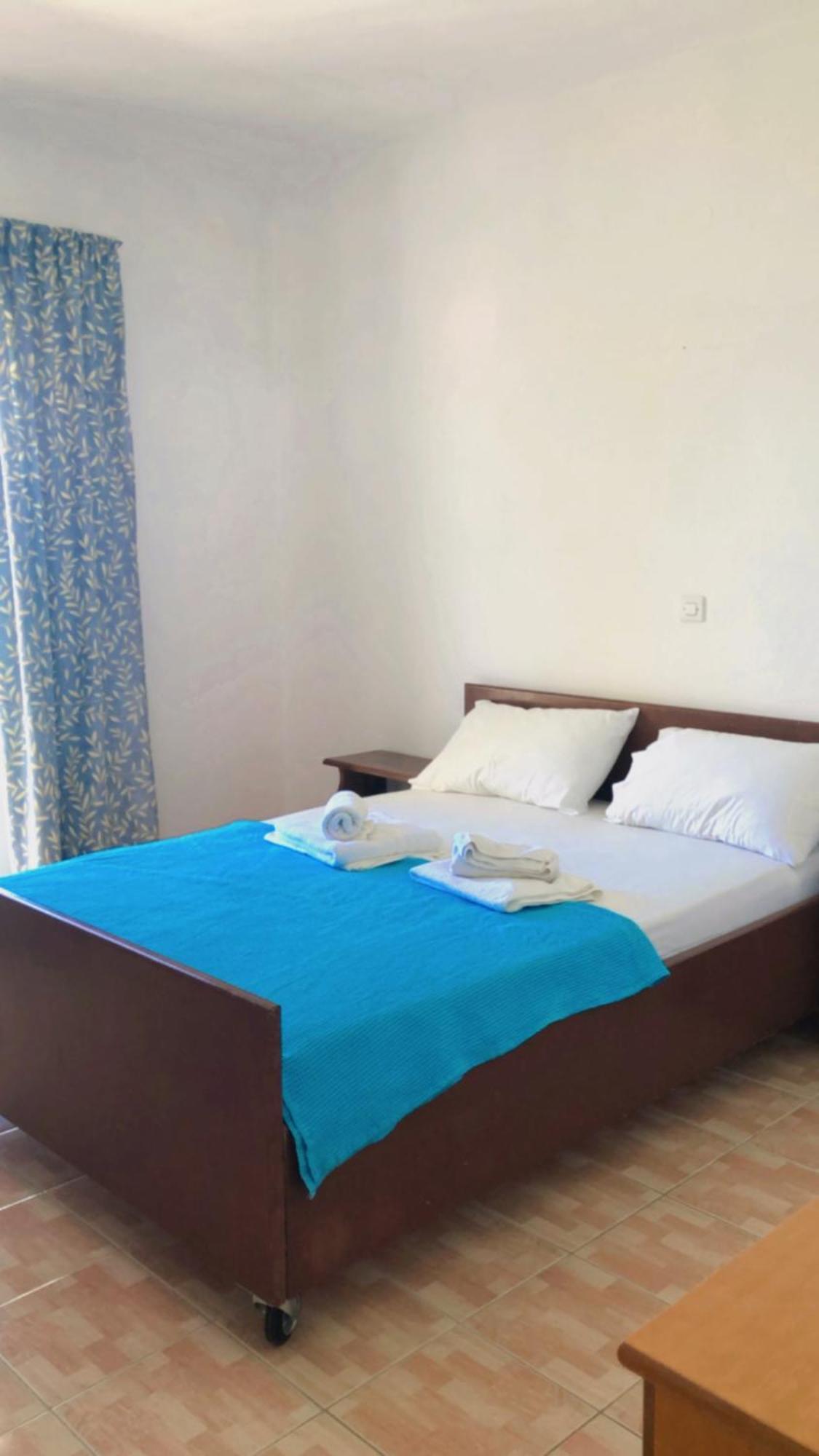 Red Sun Apartments أمودي المظهر الخارجي الصورة